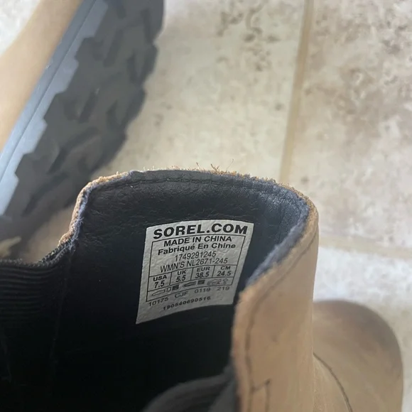 Sorel Emelie Chelsea waterproof ankle boot - Picture 6 of 7